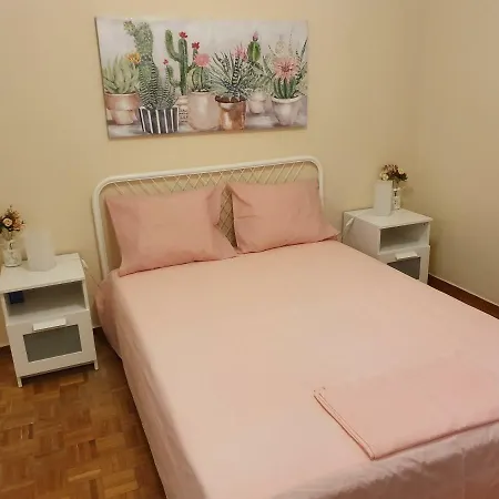 New Renovated In Corfu Town *