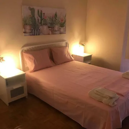 New Renovated In Corfu Town Apartmán *